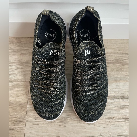 APL Women’s TechLoom Wave Hybrid Running Shoes Black / Gold Size 8.5 $265 - Picture 3 of 8